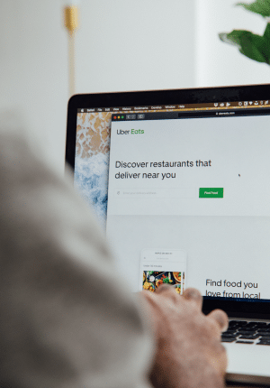 44b19c69-charles-deluvio-fi2lqcp_id4-unsplash-1-png