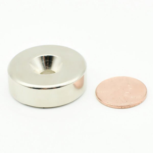 NdFeB Disc countersunk 30mm