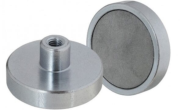 samarium-cobalt-shallow-pots-with-threaded-hole-1-590x548